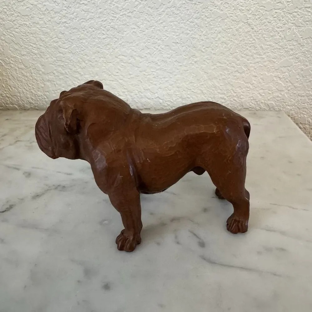 Vintage Red Mill Standing English Bulldog Pecan Shell Resin Art‎ Brown Dog.